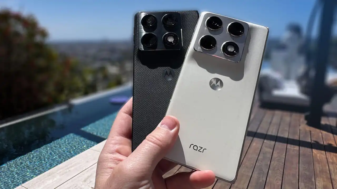انطباعات أولية حول هاتف Motorola Razr Fold بتصميمه الفريد القابل للطي